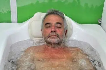 les thermes 243