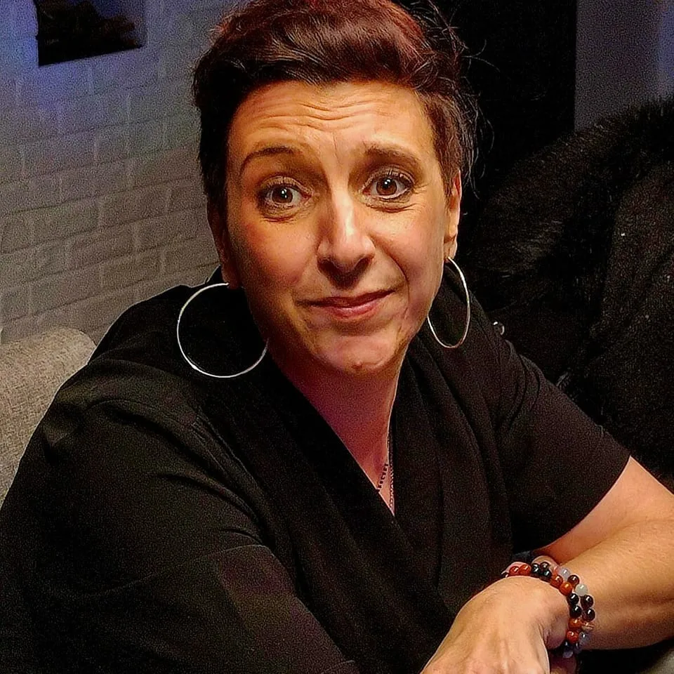 Angelique PRADEL